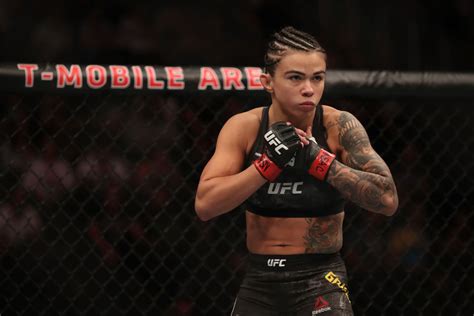 claudia gadelha net worth|Claudia Gadelha: Net Worth, Fight Purses, Endorsements